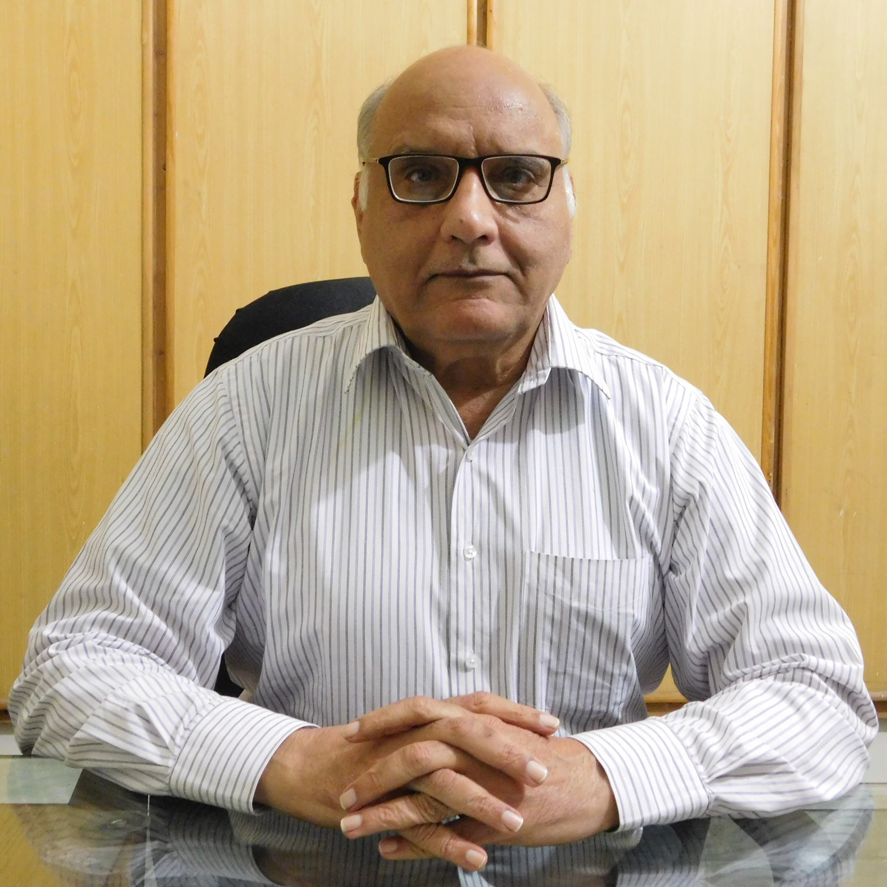 Prof. Dr. Hassan Azad